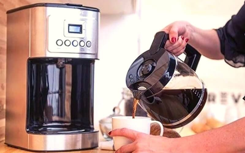 Cuisinart DCC 3200 coffee maker