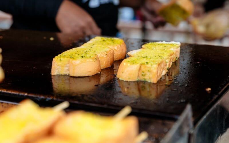 How to Clean a Blackstone Griddle: Doesn’t Have to be Hard 5 Blackstone Griddle Maintenance