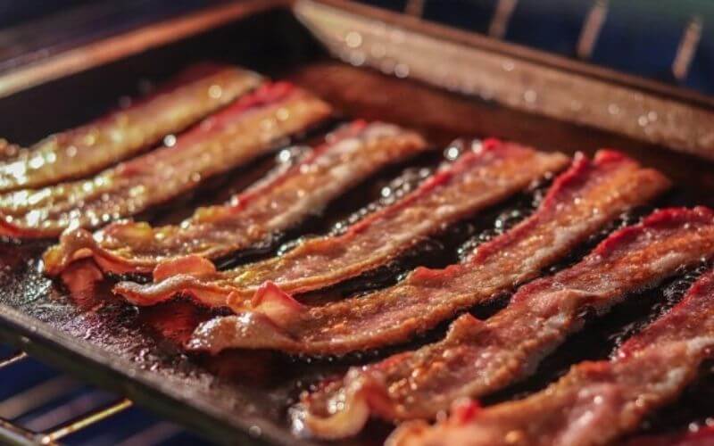 How to Cook Bacon on the Grill: Crispy Bacon in Minutes! 2 Cooking Bacon on the Grill