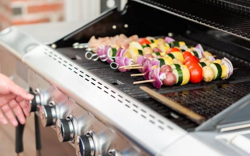 How to Turn on a Grill (Both Automatic and Manual) 3 Ignition System