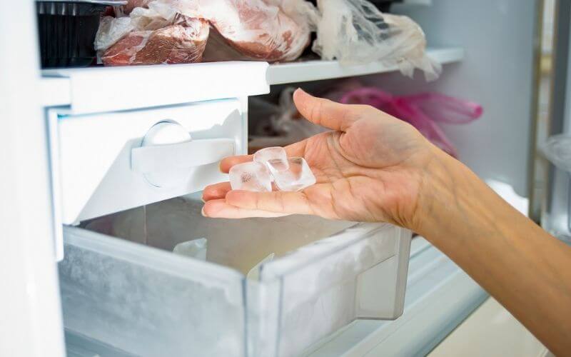 LG Ice Maker Not Making Ice? Fix It in 4 Steps 3 Ices