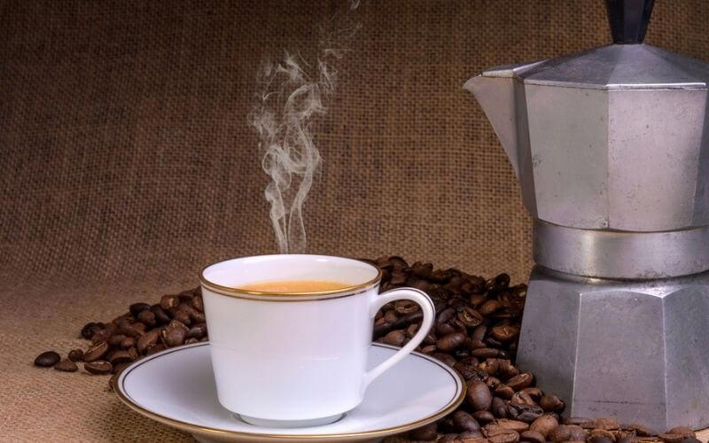 How to Clean a Percolator: Like a Pro! 5 Percolator Basket