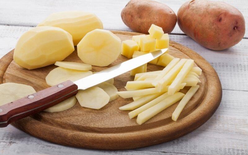 How to Cut French Fries: Ace it like a Pro! 4 cutting sweet potato fries