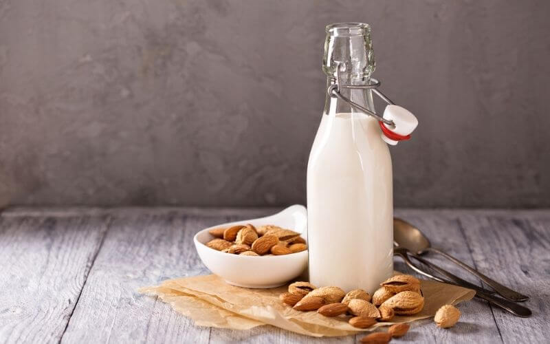 Hassle-Free Guide to Frothing Almond Milk at Home | Boat Basin Cafe 4 best almond milk for frothing