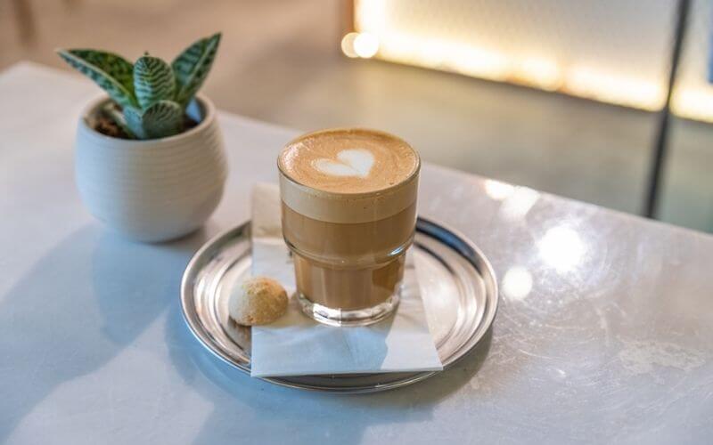 cortado coffee drink