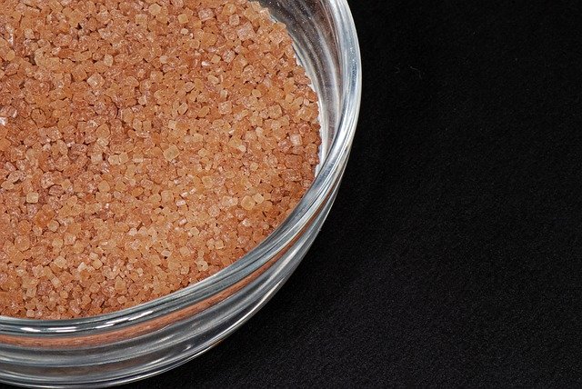 Turbinado Sugar: Everything You Need to Know 2 Turbinado Sugar