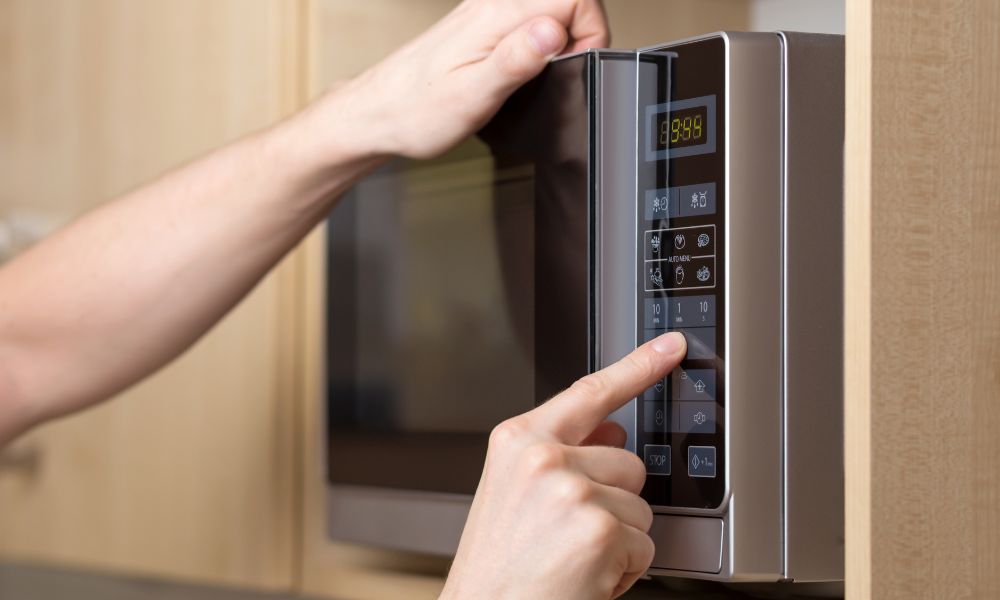 Is Pyrex Microwave Safe? The Quick Guide to Microwaving Pyrex Products 5 Is Pyrex Microwave Safe