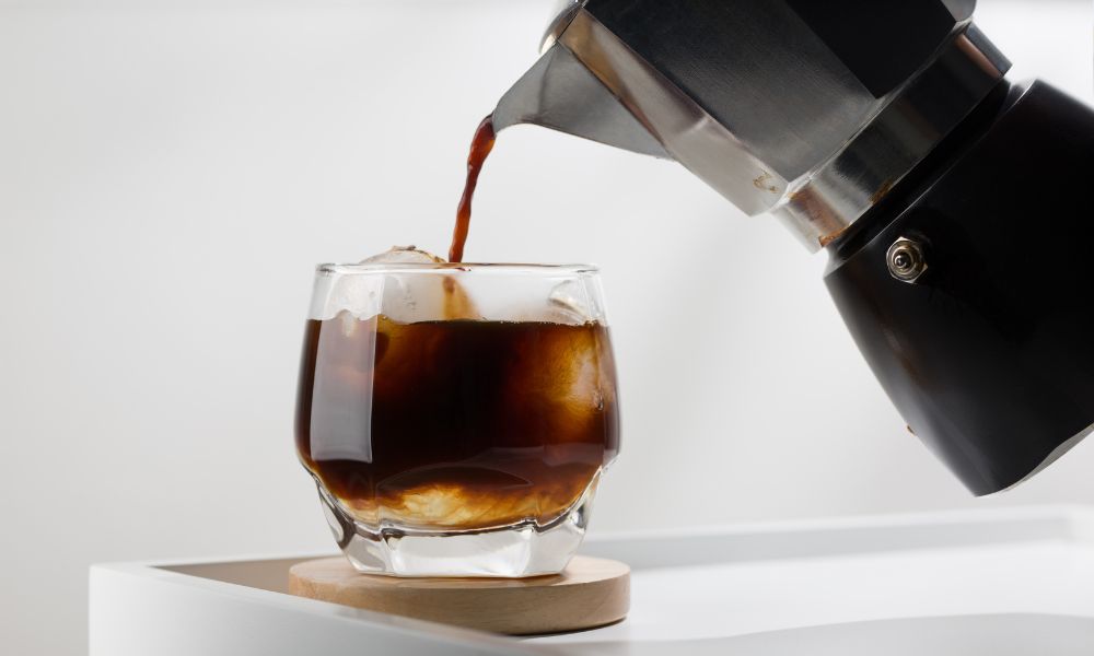 Sour Coffee Moka Pot: Causes and Solutions 4 Sour Coffee Moka Pot: Causes and Solutions 3