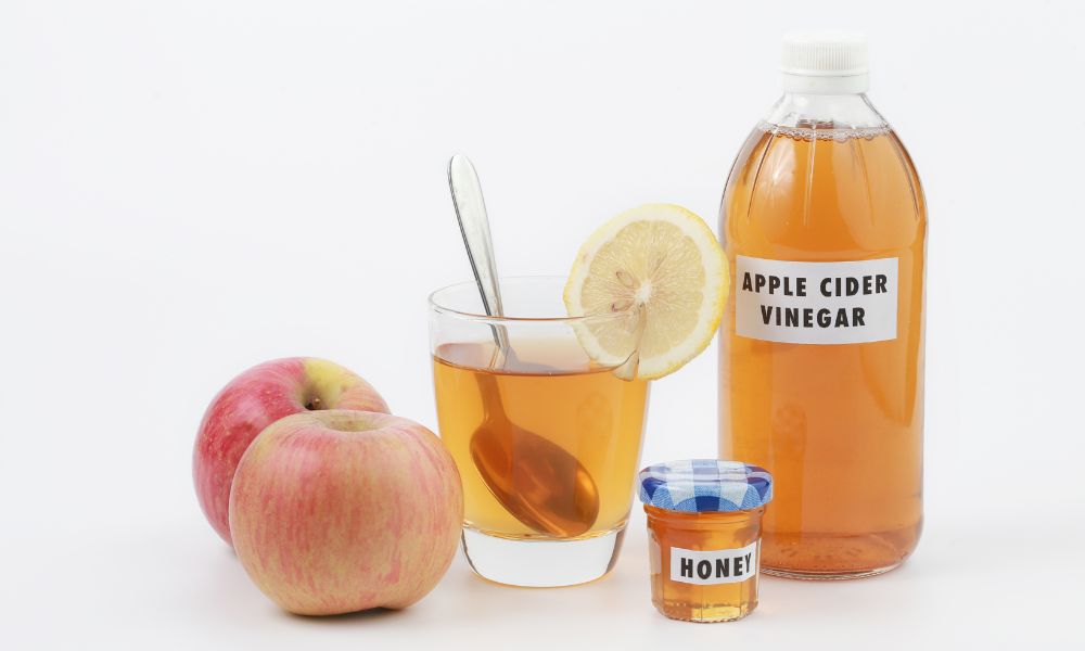 Can I Drink Coffee with a Sore Throat? Pros, Cons, and Alternatives 7 Can I Drink Coffee with a Sore Throat? Pros, Cons, and Alternatives 5