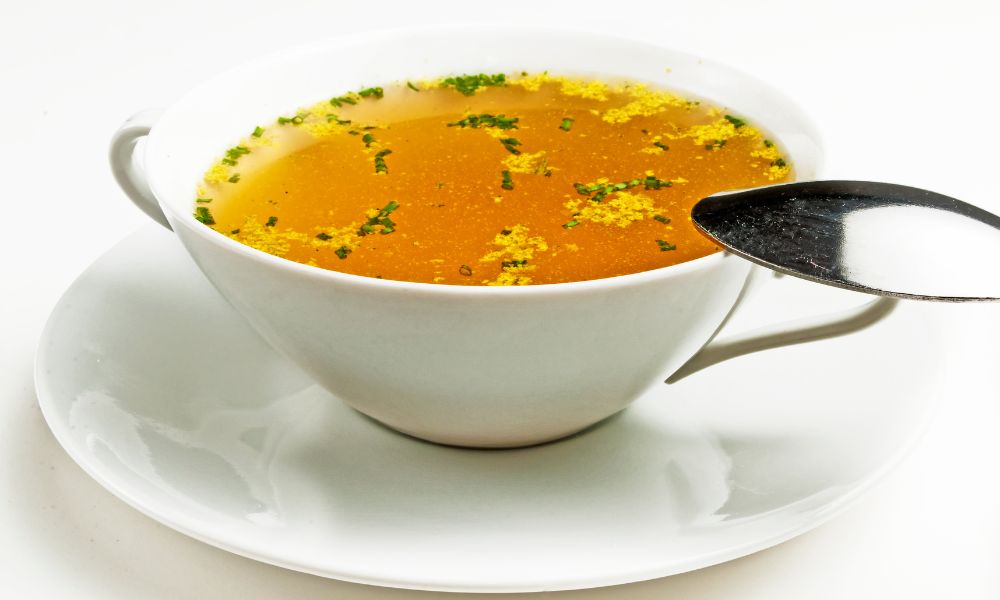 Can I Drink Coffee with a Sore Throat? Pros, Cons, and Alternatives 6 Can I Drink Coffee with a Sore Throat? Pros, Cons, and Alternatives 4