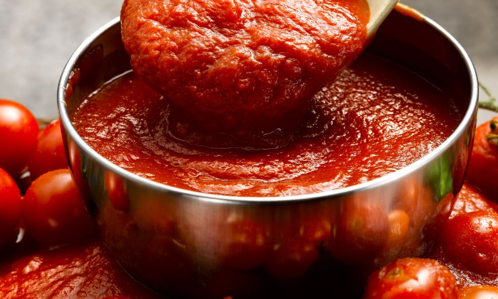 Can Canned Tomato Sauce Go Bad? Here's What You Need to Know 3 Can Canned Tomato Sauce Go Bad? Here's What You Need to Know 1