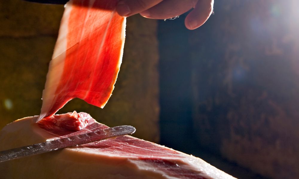 How Long Can Sliced Ham Stay in the Fridge? | A Complete Guide to Freshness & Storage 4 How Long Can Sliced Ham Stay in the Fridge? | A Complete Guide to Freshness & Storage 3
