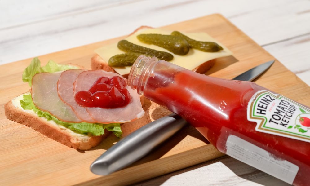 Banana Ketchup Vs. Tomato Ketchup: An In-Depth Analysis 3 Banana Ketchup Vs. Tomato Ketchup: An In-Depth Analysis 1