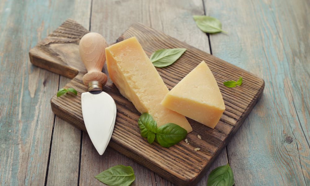 <strong>Exploring Delicious Substitutes for Pecorino Cheese</strong> 3 <strong>Exploring Delicious Substitutes for Pecorino Cheese</strong> 1