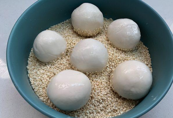 Mastering Air Fry Sesame Balls: A Culinary Journey! 11