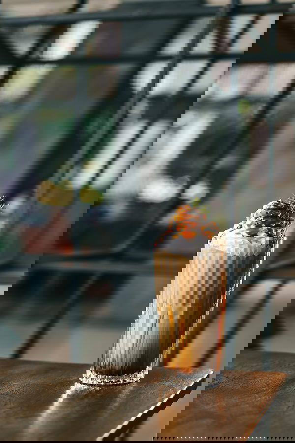 Starbucks' Dark Caramel Sauce: A Barista's Perspective 5 Starbucks' Dark Caramel Sauce: A Barista's Perspective 5